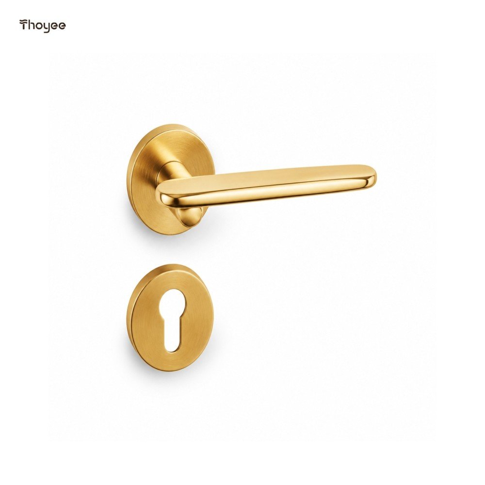 MS-TZKY-010 — Contemporary Slim Brass Lever Door Handle